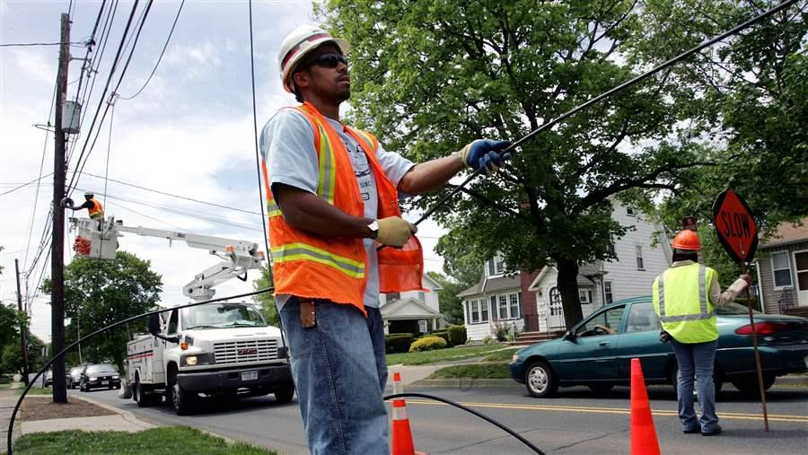 GREEN, HARDAWAY: TENNESSEE MUST FIGHT TO KEEP MUNICIPAL BROADBAND LAW IN PLACE